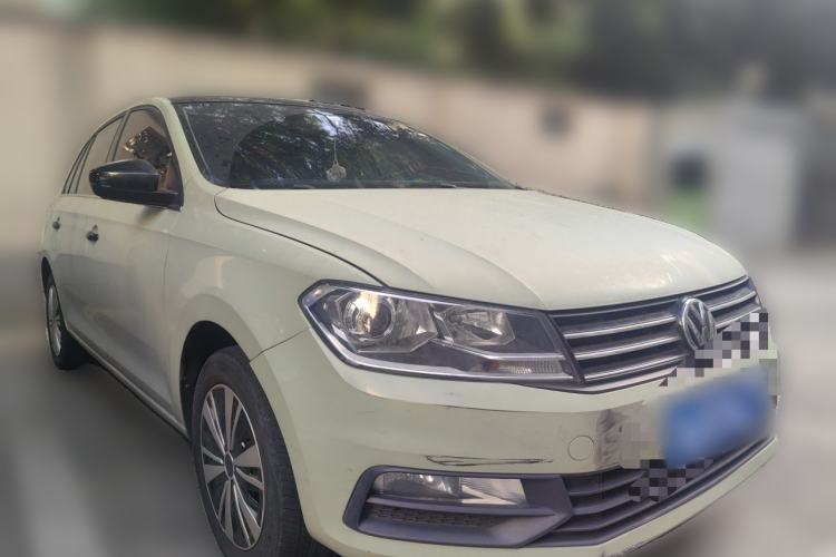 Used Volkswagen Santana 2015 Haval H6 1.6L Automatic Comfort Model Front Right 45 Deg