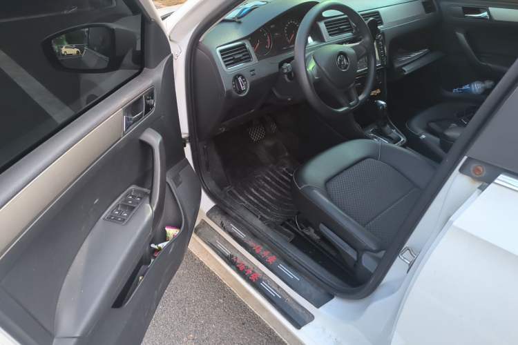 Used Volkswagen Santana 2015 Haval H6 1.6L Automatic Comfort Model Driver Seat