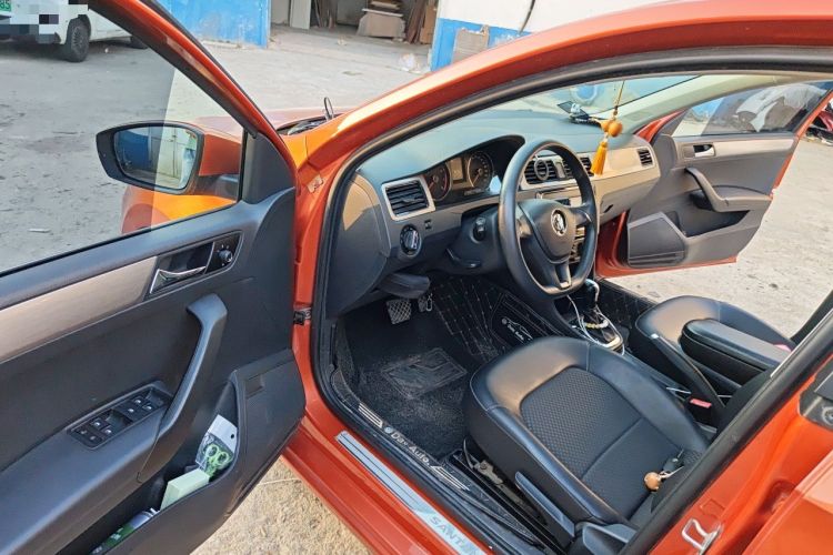 Used Volkswagen Santana 2015 Haval H6 1.6L Automatic Comfort Model Driver Seat