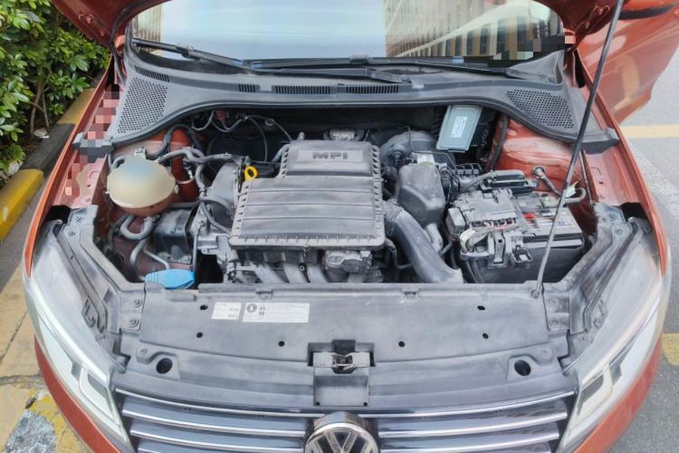 Used Volkswagen Santana 2015 Haval H6 1.6L Automatic Comfort Model Engine Bay