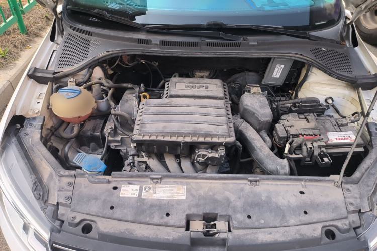 Used Volkswagen Santana 2015 Haval H6 1.6L Automatic Comfort Model Engine Bay