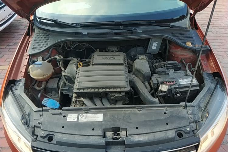 Used Volkswagen Santana 2015 Haval H6 1.6L Automatic Comfort Model Engine Bay