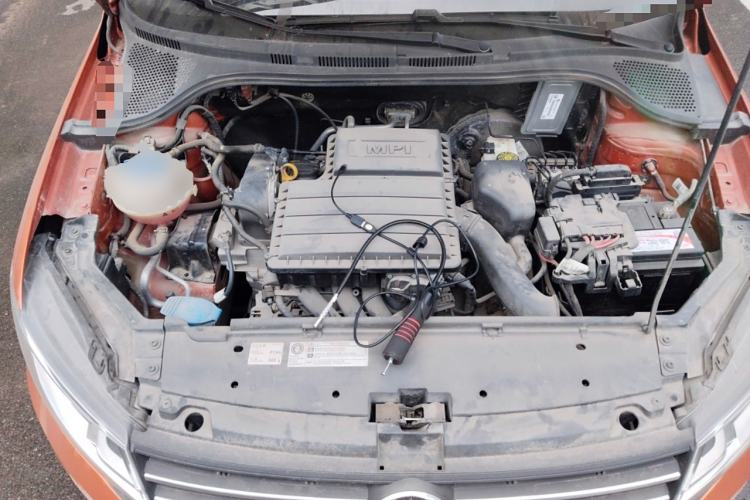 Used Volkswagen Santana 2015 Haval H6 1.6L Automatic Luxury Model Engine Bay