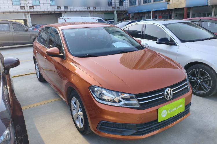 Used Volkswagen Santana 2015 Haval H6 1.6L Automatic Luxury Model Exterior 1