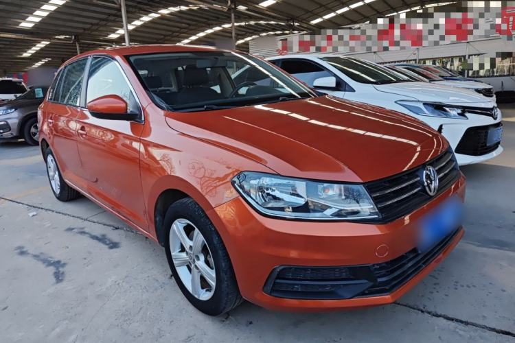 Used Volkswagen Santana 2015 Haval H6 1.6L Automatic Luxury Model Exterior 2