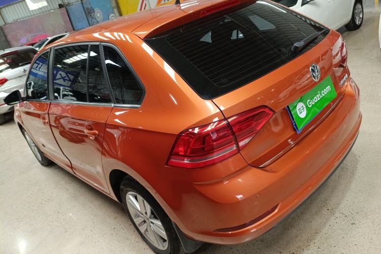 Used Volkswagen Santana 2015 Haval H6 1.6L Automatic Comfort Model Exterior 3
