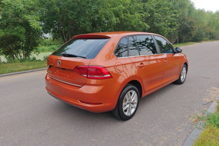 Used Volkswagen Santana 2015 Haval H6 1.6L Automatic Comfort Model Exterior 4