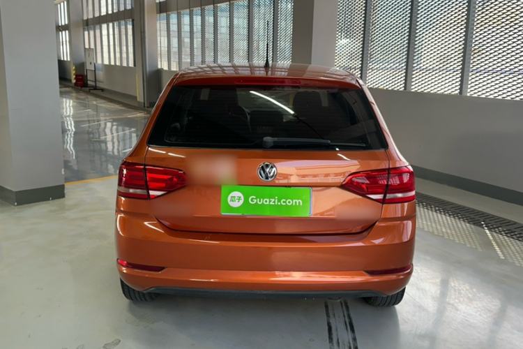 Used Volkswagen Santana 2015 Haval H6 1.6L Automatic Luxury Model Exterior 9