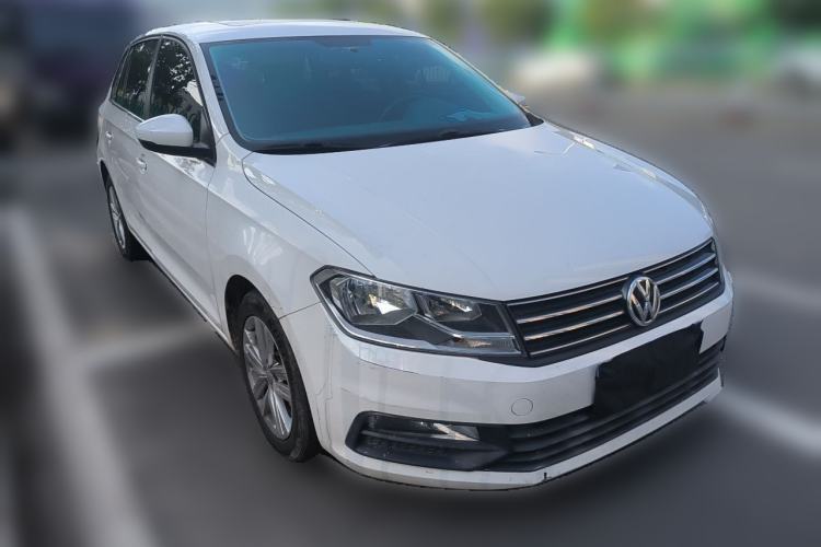 Used Volkswagen Santana 2015 Haval H6 1.6L Automatic Comfort Model Front Right 45 Deg