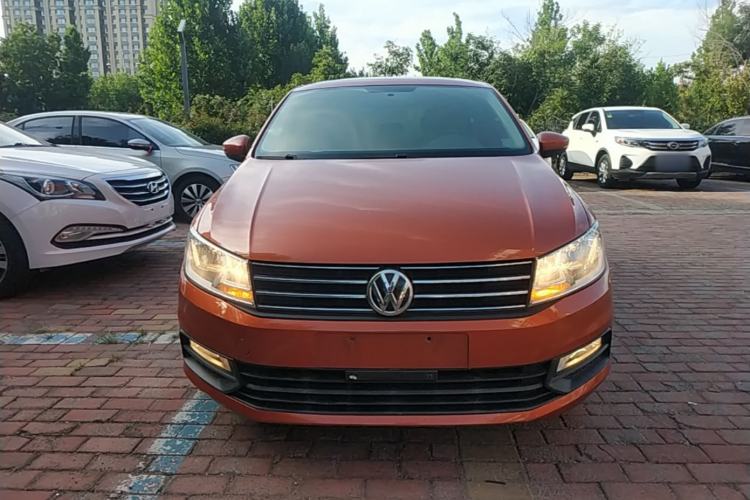Used Volkswagen Santana 2015 Haval H6 1.6L Automatic Comfort Model Front
