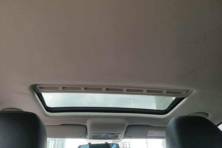Used Volkswagen Santana 2015 Haval H9 1.6L Manual Comfort Edition Headliner