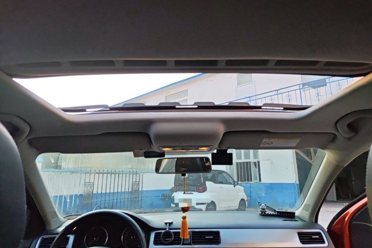 Used Volkswagen Santana 2015 Haval H6 1.6L Automatic Comfort Model Headliner
