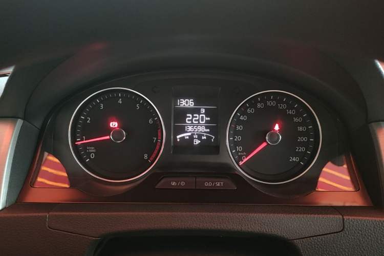 Used Volkswagen Santana 2015 Haval H9 1.6L Manual Comfort Edition Instrument Cluster