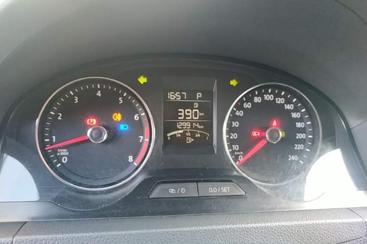 Used Volkswagen Santana 2015 Haval H6 1.6L Automatic Comfort Model Instrument Cluster