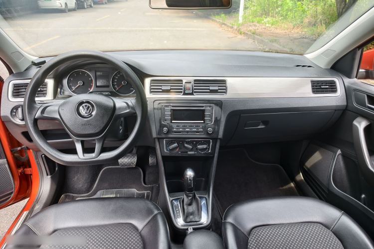 Used Volkswagen Santana 2015 Haval H6 1.6L Automatic Comfort Model Interior 3