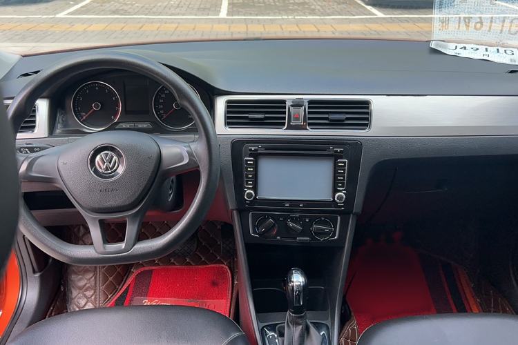 Used Volkswagen Santana 2015 Haval H6 1.6L Automatic Comfort Model Interior 3