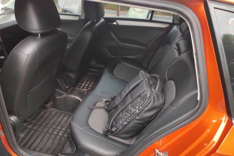 Used Volkswagen Santana 2015 Haval H6 1.6L Automatic Comfort Model Interior 4