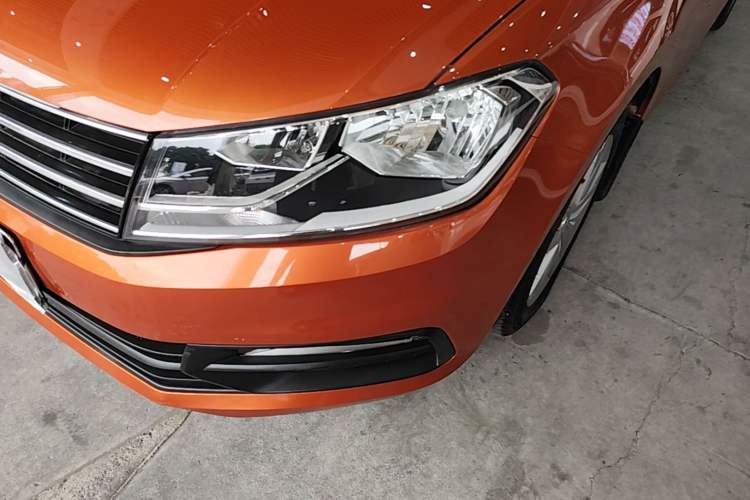 Used Volkswagen Santana 2015 Haval H6 1.6L Automatic Comfort Model Left Front Headlight