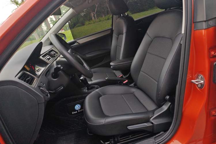 Used Volkswagen Santana 2015 Haval H6 1.6L Automatic Comfort Model Left Front Seat