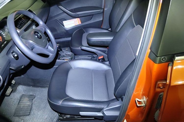 Used Volkswagen Santana 2015 Haval H6 1.6L Automatic Comfort Model Left Front Seat
