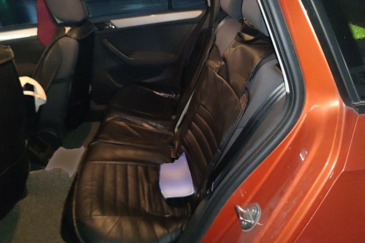 Used Volkswagen Santana 2015 Haval H6 1.6L Automatic Luxury Model Left Rear Seat