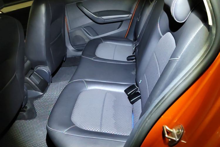 Used Volkswagen Santana 2015 Haval H6 1.6L Automatic Comfort Model Left Rear Seat