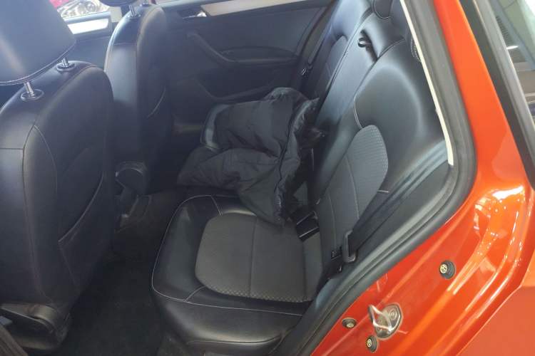 Used Volkswagen Santana 2015 Haval H6 1.6L Automatic Comfort Model Left Rear Seat
