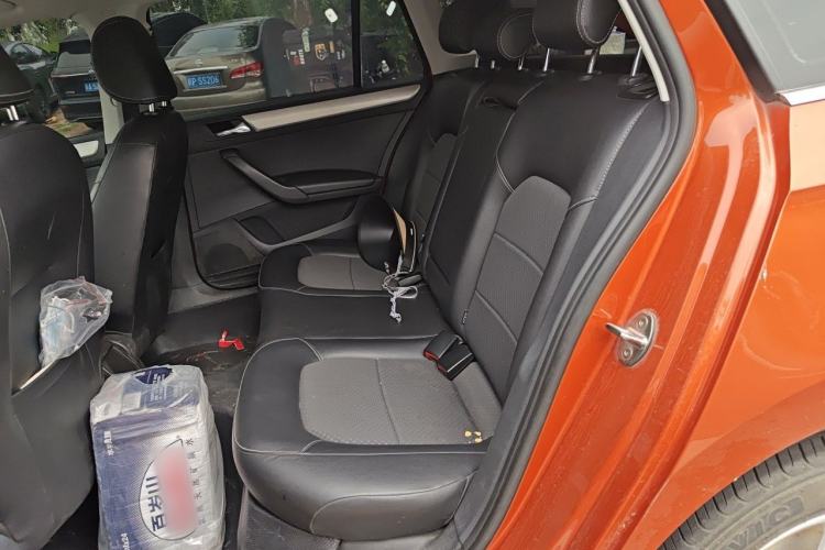 Used Volkswagen Santana 2015 Haval H6 1.6L Automatic Comfort Model Left Rear Seat