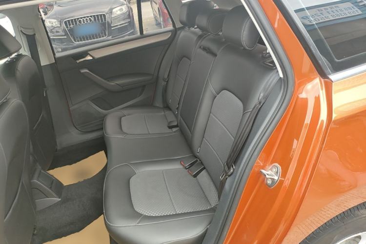 Used Volkswagen Santana 2015 Haval H9 1.6L Manual Comfort Edition Left Rear Seat