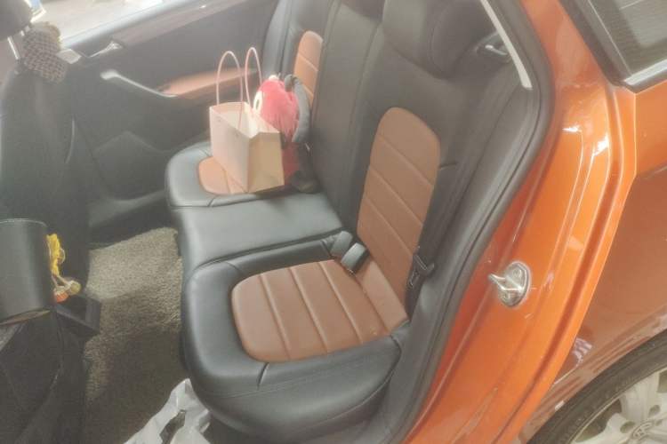 Used Volkswagen Santana 2015 Haval H6 1.6L Automatic Luxury Model Left Rear Seat