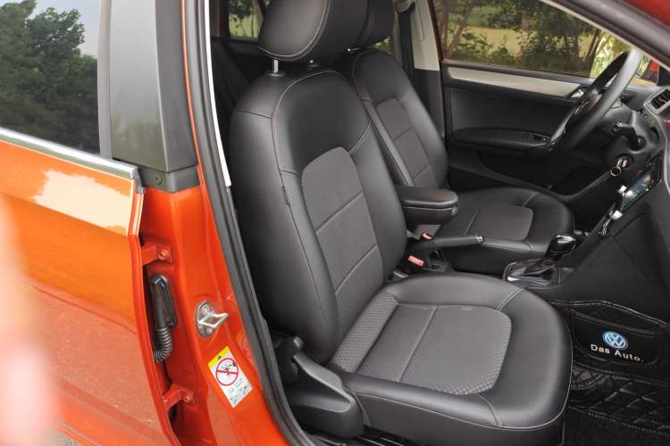 Used Volkswagen Santana 2015 Haval H6 1.6L Automatic Comfort Model Right Front Seat