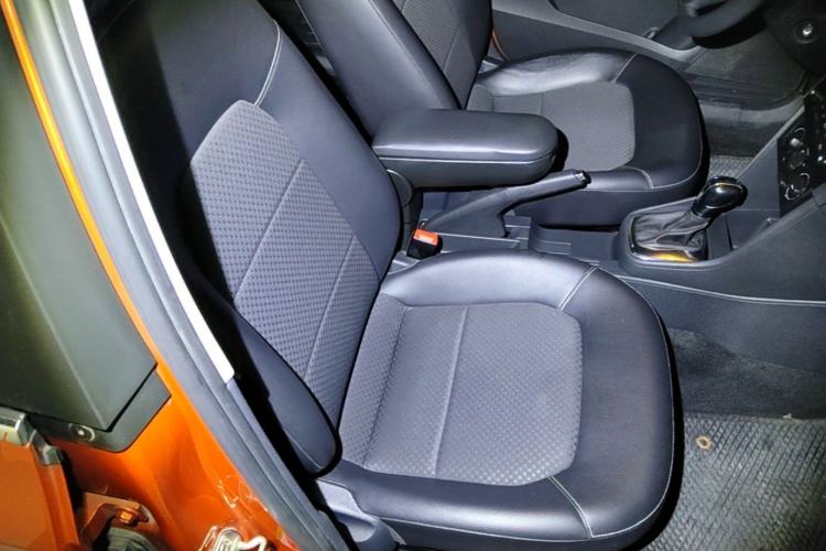 Used Volkswagen Santana 2015 Haval H6 1.6L Automatic Comfort Model Right Front Seat