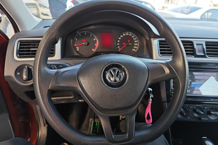 Used Volkswagen Santana 2015 Haval H6 1.6L Automatic Luxury Model Steering Wheel