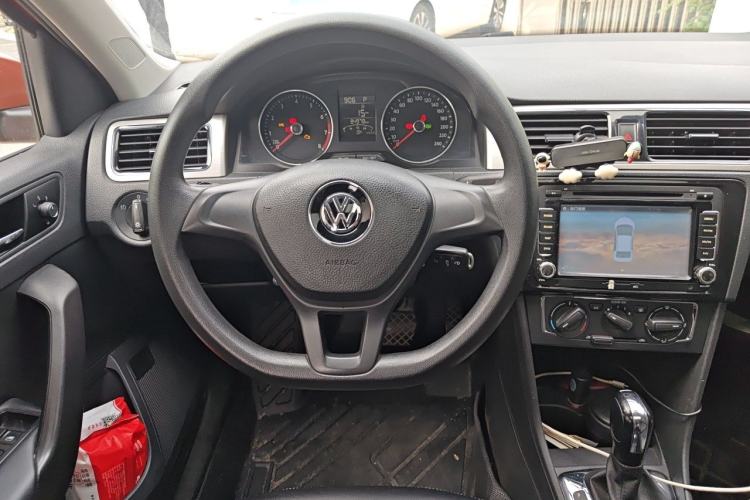 Used Volkswagen Santana 2015 Haval H6 1.6L Automatic Comfort Model Steering Wheel