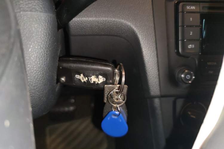 Used Volkswagen Santana 2015 Haval H6 1.6L Automatic Luxury Model Vehicle Key