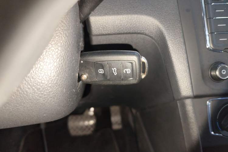Used Volkswagen Santana 2015 Haval H6 1.6L Automatic Comfort Model Vehicle Key