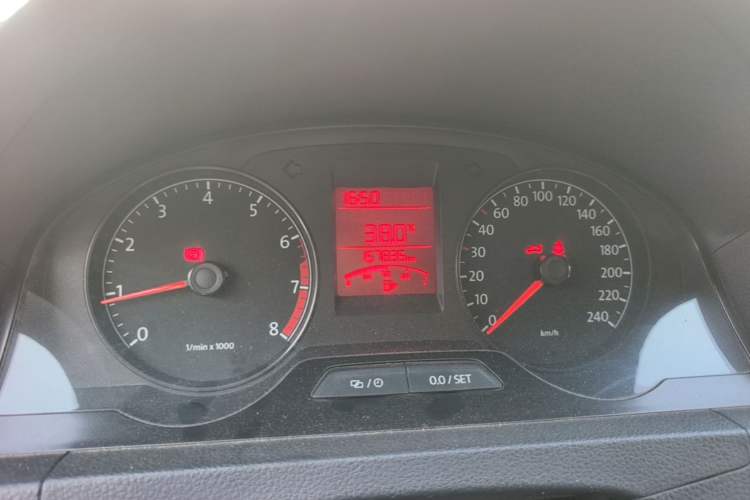 Used Volkswagen Santana 2015 1.6L Manual Fashion Edition Instrument Cluster