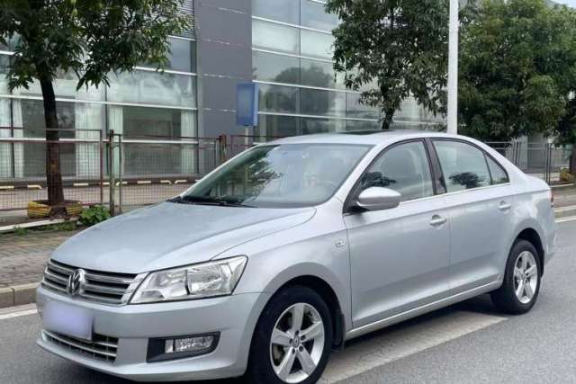 Used Volkswagen Santana 2015 1.6L Automatic Comfort Edition