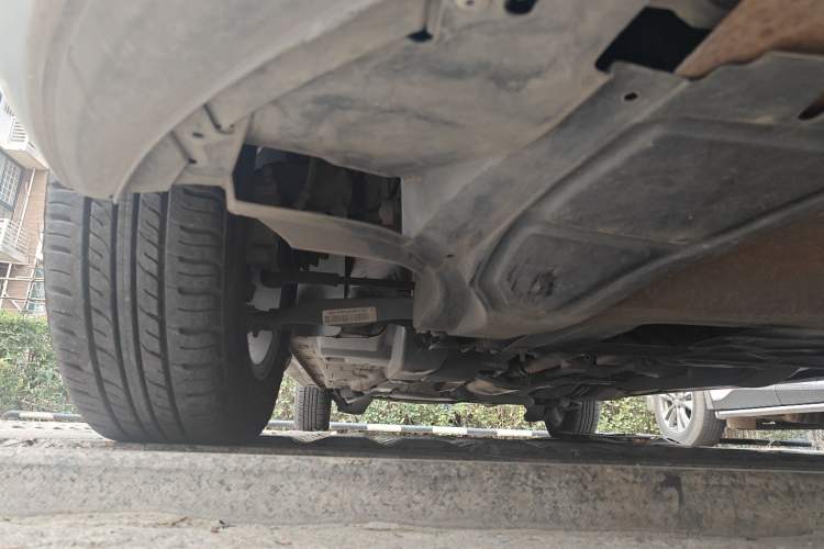 Used Volkswagen Santana 2015 1.4L Manual Fashion Edition Chassis Front Right