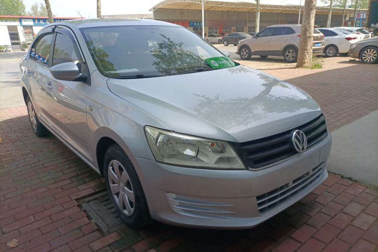 Used Volkswagen Santana 2015 1.6L Automatic Fashion Edition Exterior 1