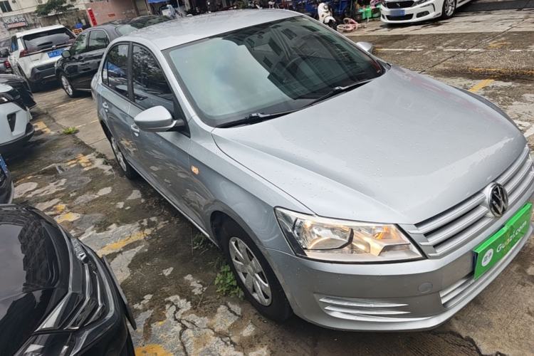 Used Volkswagen Santana 2015 1.4L Manual Fashion Edition Exterior 1