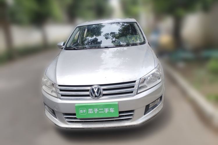 Used Volkswagen Santana 2015 1.6L Automatic Comfort Edition Front