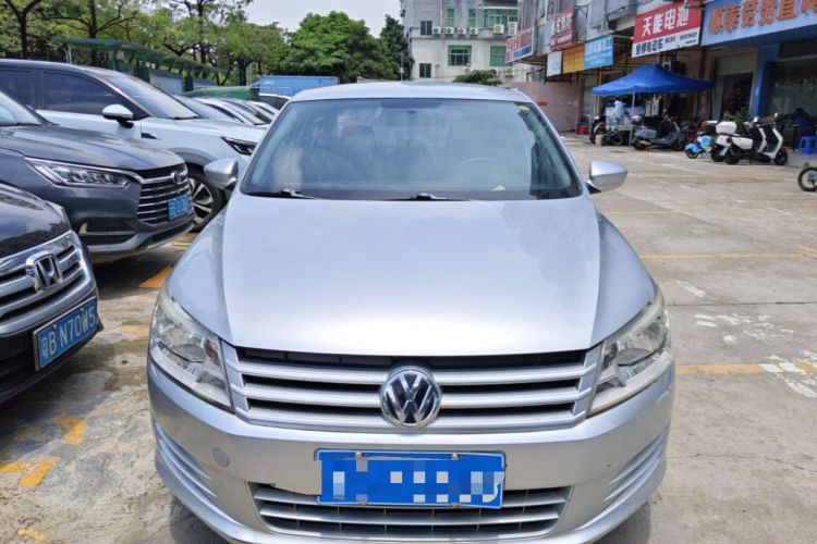 Used Volkswagen Santana 2015 1.4L Manual Fashion Edition Front