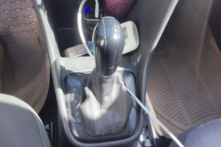 Used Volkswagen Santana 2015 Haval H6 1.6L Automatic Luxury Model Gear Lever