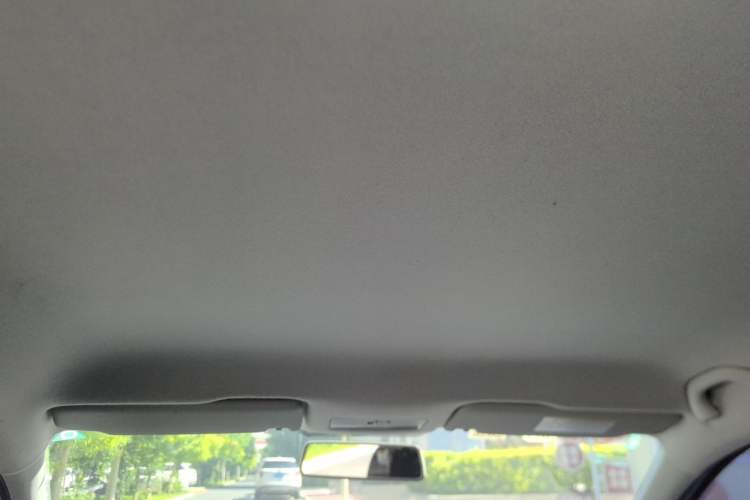 Used Volkswagen Santana 2015 Haval H6 1.6L Automatic Luxury Model Headliner