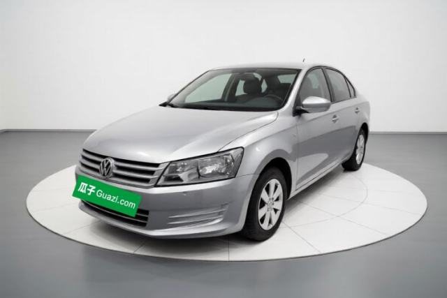 Ojetý Volkswagen Santana 2015 1.6L Manual Fashion Edition
