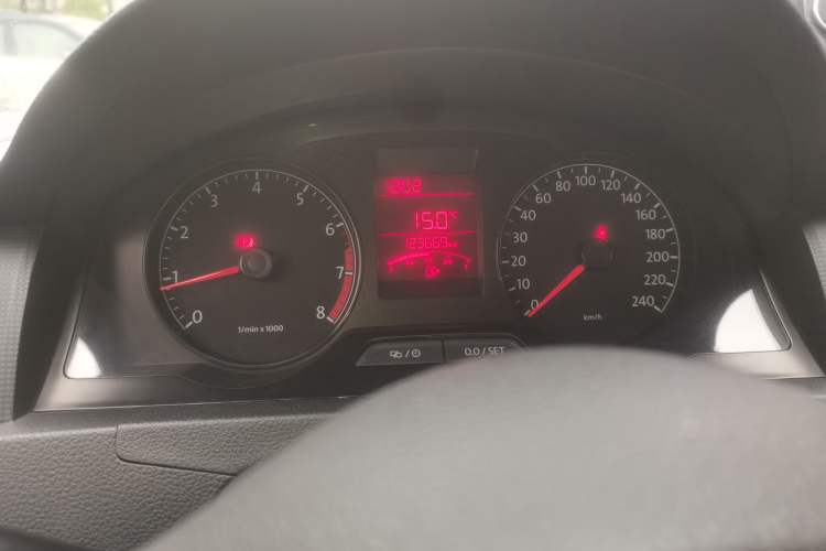 Used Volkswagen Santana 2015 1.6L Manual Fashion Edition Instrument Cluster