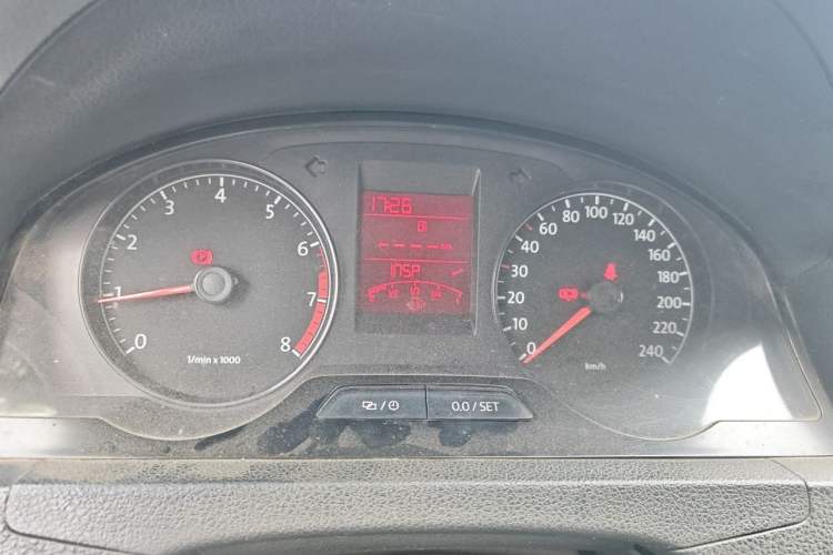 Used Volkswagen Santana 2015 1.6L Manual Comfort Edition Instrument Cluster