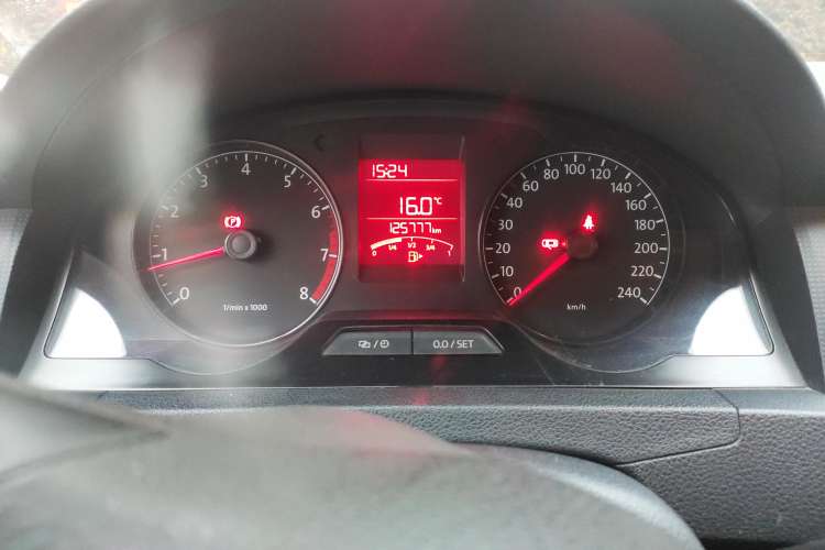 Used Volkswagen Santana 2015 1.6L Manual Fashion Edition Instrument Cluster