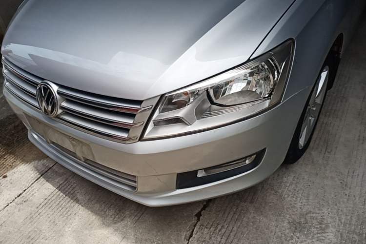 Used Volkswagen Santana 2015 1.6L Automatic Comfort Edition Left Front Headlight